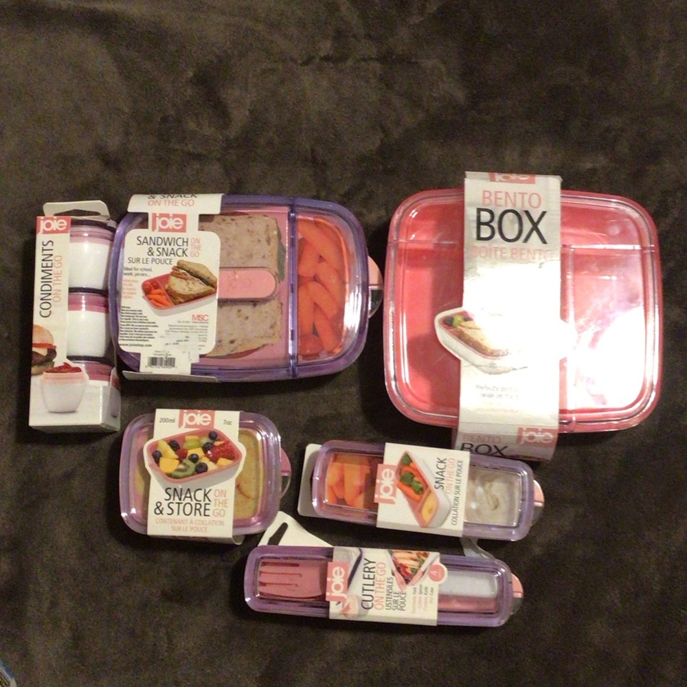 Joie Pink Lunch Set with containers and utensils